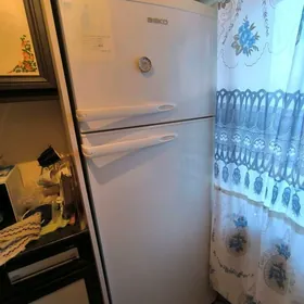 холодильник holodilnik