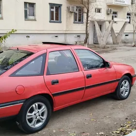 Opel Vectra 1990