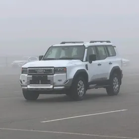 Toyota Land Cruiser Prado 2025