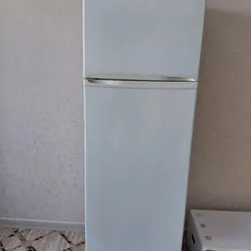 Holodilnik,Tok Pec,Plysos.