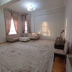 Подвойского 3 ком Срочно 