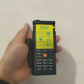 prastoy telefon sq7700 4 simka