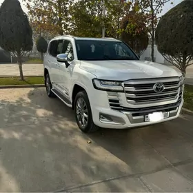 Toyota Land Cruiser 2025