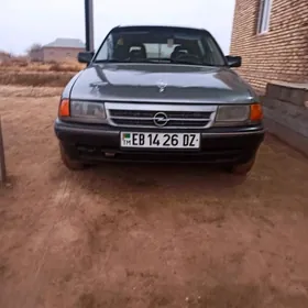 Opel Astra 1992