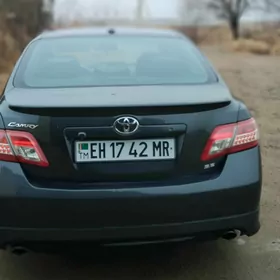 Toyota Camry 2010