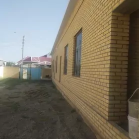 Satlyk howli Kuweytde