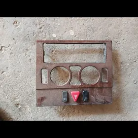 Mersede benz E320 1999 Mebeli