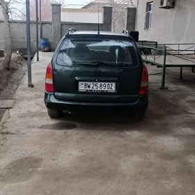 Opel Astra 2000