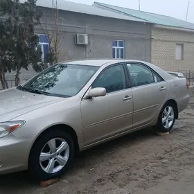 Toyota Camry 2003