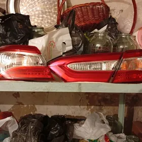 Camry 18-20 fara stop