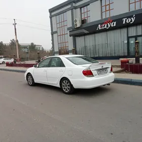 Toyota Camry 2003