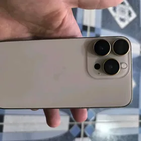 iPhone xs-den 13pro owurlen