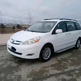 Toyota Sienna 2009