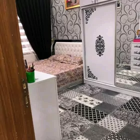 Eyesinden Satlyk Elitga