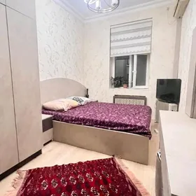 1мкр. свобода 4ком. 2эт. 110м2