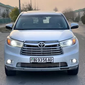 Toyota Highlander 2018