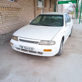 Nissan Bluebird 1993