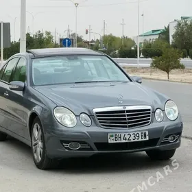 Mercedes-Benz E320 2004