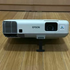 Epson proyektor/проектор