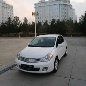 Nissan Versa 2010
