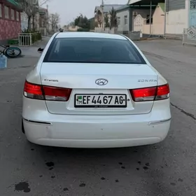Hyundai Sonata 2009