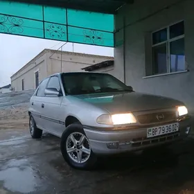 Opel Astra 1992