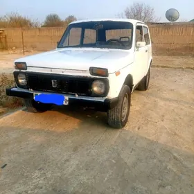 Lada Niva 1987