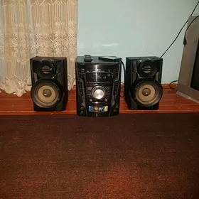 Муз центр  LG