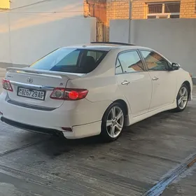 Toyota Corolla 2013