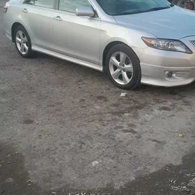 Toyota Camry 2010