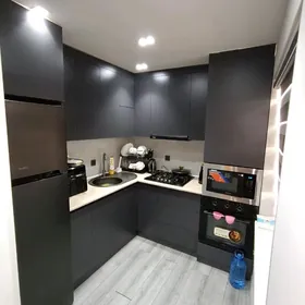 3 комнат 2 этаж