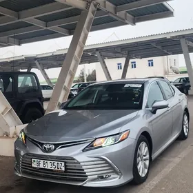 Toyota Camry 2020
