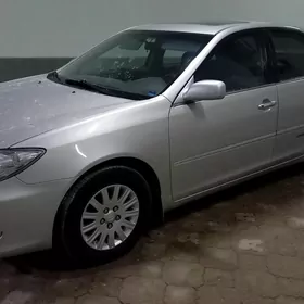 Toyota Camry 2005