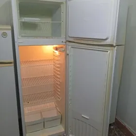 HALADILNIK 1.80/60SM