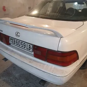 Lexus LS 1990
