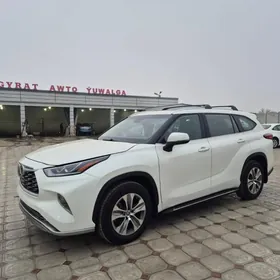 Toyota Highlander 2020