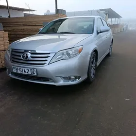 Toyota Avalon 2010