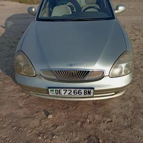 Daewoo Nubira 2000