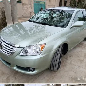 Toyota Avalon 2010