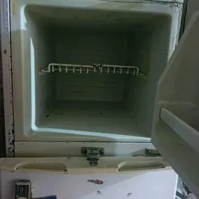 holodilnik boch firma