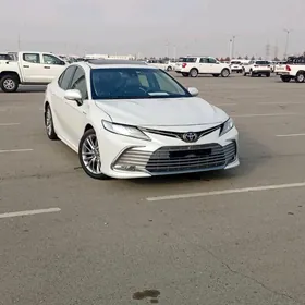 Toyota Camry 2023