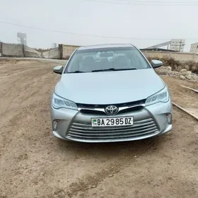 Toyota Camry 2015