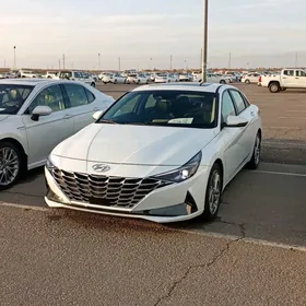 Hyundai Elantra 2021