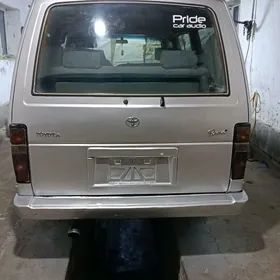 Toyota Hiace 1989