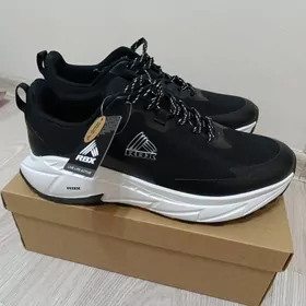 Reebok ayakgap кросовки taze