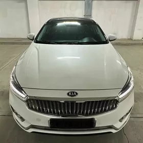 Kia Cadenza 2018