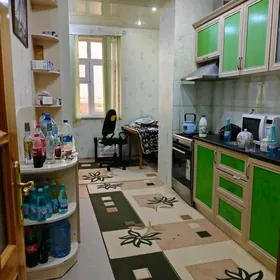 3 mik bezhozayn 1oglan yaşayar