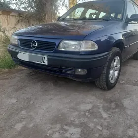 Opel Astra 1996