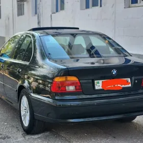 BMW E39 2002