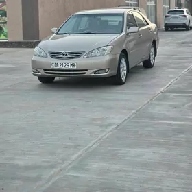Toyota Camry 2003